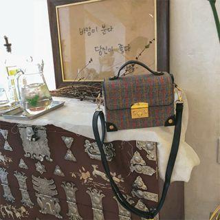 Metal-closure Flap Plaid Satchel