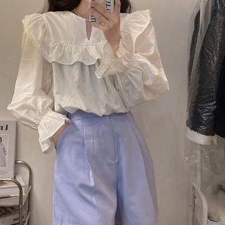 Ruffle Blouse / Shorts