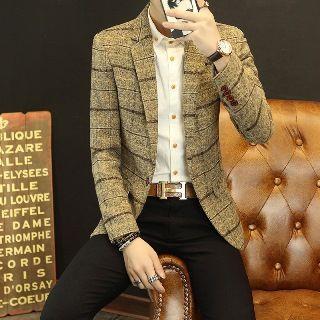 Tweed Buttoned Blazer