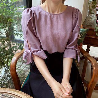 Petal-sleeve Tie-cuff Blouse