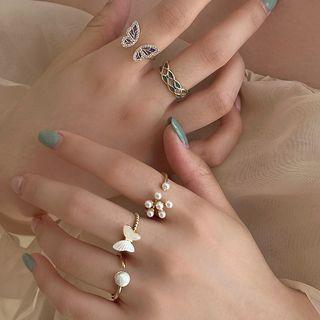 Butterfly Glaze / Faux Pearl Alloy Open Ring (various Designs)