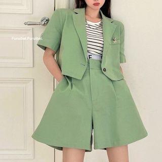 Short-sleeve Plain Blazer / Wide-leg Shorts