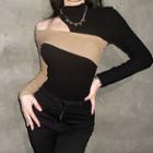 Asymmetrical Cold-shoulder Long-sleeve T-shirt