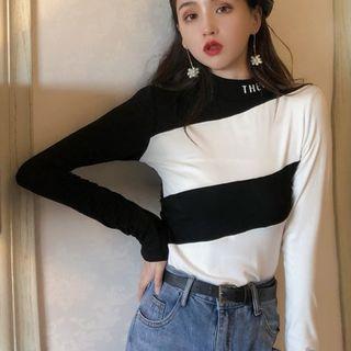 Long-sleeve Mock Neck Two-tone Lettering T-shirt Black & White - One Size