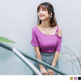 One Shoulder Hoop Buckled Top