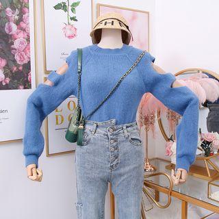 Loose-fit Cutout Knit Top