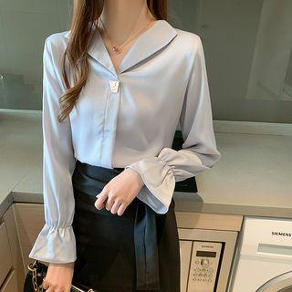 Irregular Buttoned Flared-cuff Blouse