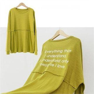 Round-neck Lettering-back T-shirt