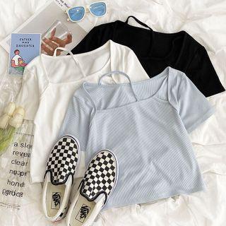 Short-sleeve Mock Two-piece Square-neck Plain Cropped Top