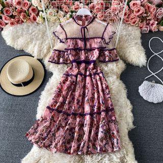 Mesh Panel Bell-sleeve Lace Dress