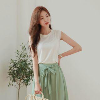 Crochet-trim Linen Blend Sleeveless Top