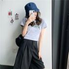 Short-sleeve Embroidered T-shirt Gray - One Size
