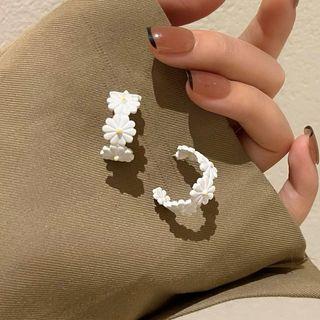 Flower Open Hoop Earring