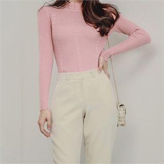 Scallop-edge Mock-neck Colored Knit Top