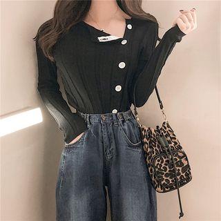 Diagonal Buttoned Knit Top