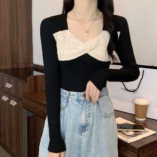 Two-tone Cable-knit Sweater Black - One Size