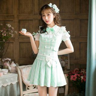 Bow Short-sleeve Pleated Dress