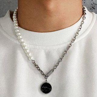 Disc Pendant Faux Pearl Alloy Necklace