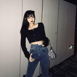 Square-neck Zip Cropped Knit Top