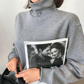 Turtle-neck Cotton Pullover