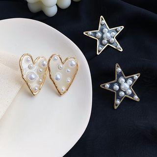 Embellish Ear Stud