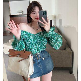 Long-sleeve Off-shoulder Print Blouse
