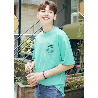 Lettering-patch T-shirt