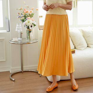 Vivid Band-waist Long Pleated Skirt