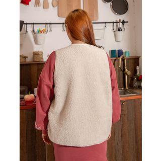 Plus Size Dual-pocket Faux-shearling Vest