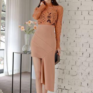 Mock Two-piece Lace Panel Asymmetrical Midi Bodycon Dress