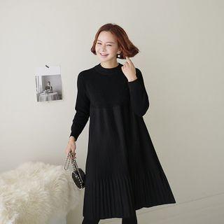 Knit-yoke A-line Pleat Dress