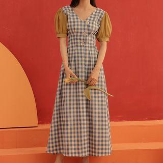 Short-sleeve Plaid V-neck A-line Midi Dress