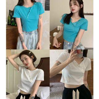 Plain Short-sleeve Buttons T-shirt