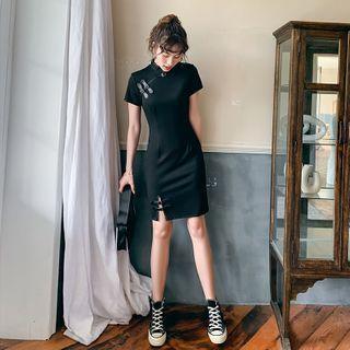 Plain Short-sleeve Buckle Mini Qipao