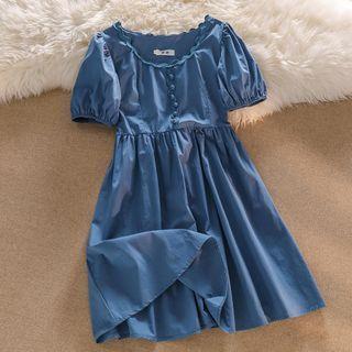 Short-sleeve Scallop Trim A-line Dress