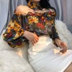 Floral Print Off-shoulder Blouse / H-line Skirt