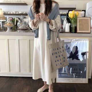 Long-sleeve Slit-hem Midi Shift Dress