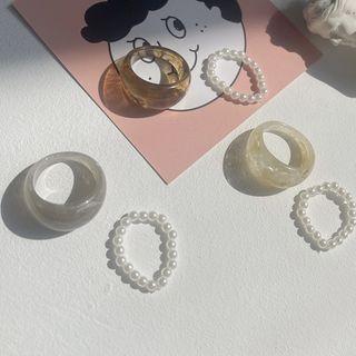 Set: Resin Ring + Faux Pearl Ring