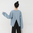 Back-slit Long-sleeve T-shirt