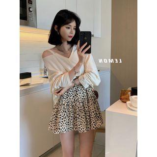 Leopard Print Mini A-line Skirt / Long-sleeve Cold-shoulder T-shirt