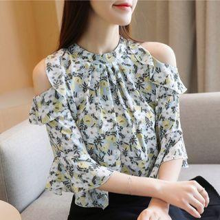 3/4-sleeve Cold-shoulder Floral Print Blouse