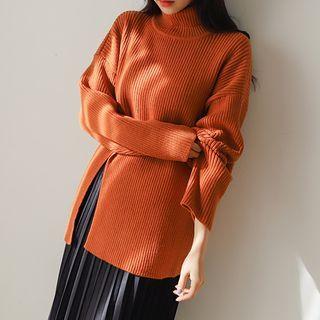 Turtle-neck Dip-slit Longline Sweater