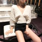 Monochrome V-neck 3/4-sleeve Chiffon Blouse White - One Size