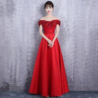 Off-shoulder Applique Short-sleeve Evening Gown