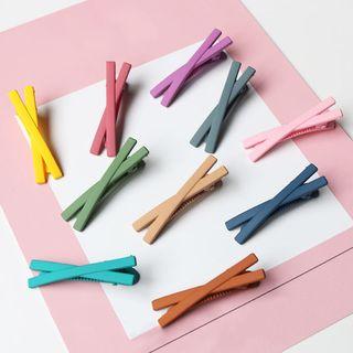 Matte Color Plastic Cross Hair Clip