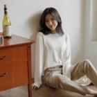 Plain Round-neck Ribbed T-shirt