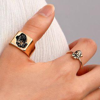 Set Of 2: Skull Ring