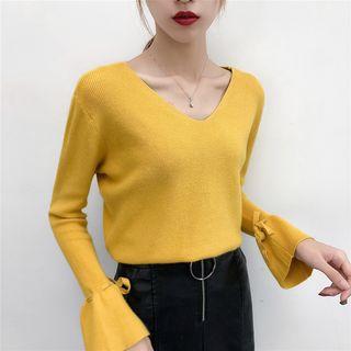 Bell-sleeve V-neck Two-way Top