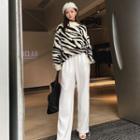 Round-neck Printed Zebra Oversize Sweater