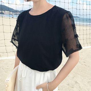 Flower Applique Short Sleeve T-shirt